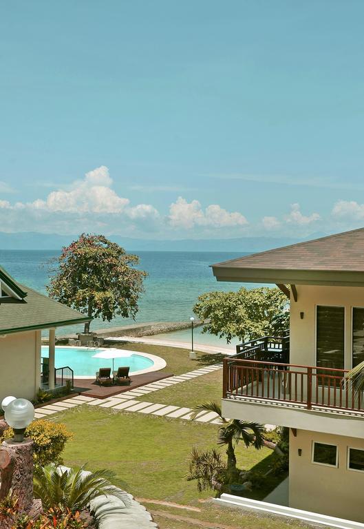 Allure Badian Beach Villa Extérieur photo
